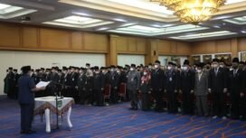 FOTO : Bupati Sukiman Kukuhkan Pejabat Pimpinan Tinggi Pratama, Pejabat Administrasi dan Pelantikan Pejabat Fungsional melalui penyetaraan, Senin (30/5/2022)