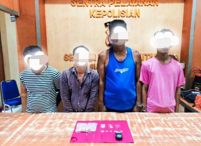 
Usai “Pesta” Sabu, 2 Warga Rohul dan 2 Rohil di Tangkap Polisi