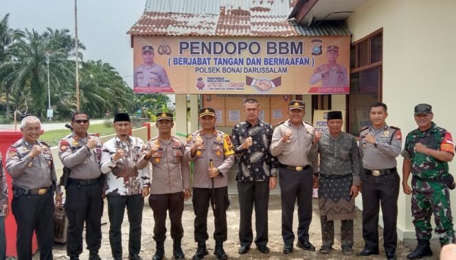 
<span style='color:#ff0000;font-size:14px;'>Program Inovasi Selesaikan Permasalahan Warga</span> <br> Diresmikan Kapolres Rohul, Kapolsek Bonai Darussalam Dirikan Pendopo BBM