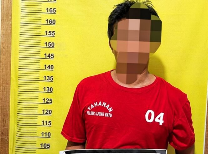 
Polsek Ujungbatu Tangkap Pelaku Kasus Narkotika Jenis Sabu