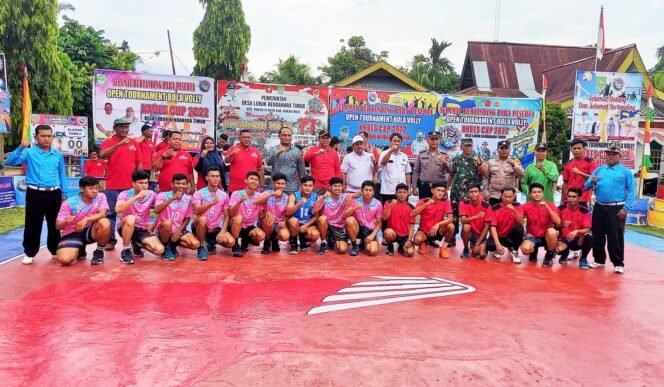 
Wabup Rohul H. Indra Gunawan Buka Open Turnamen Volly Ball Kades CUP Lubuk Bendahara Timur
