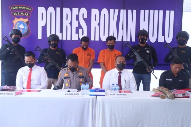 
Kasus Curas di Muara Jaya, Polres Rohul Temukan Fakta Baru : Motif Sakit Hati dan Ada Unsur Pembunuhan Berencana
