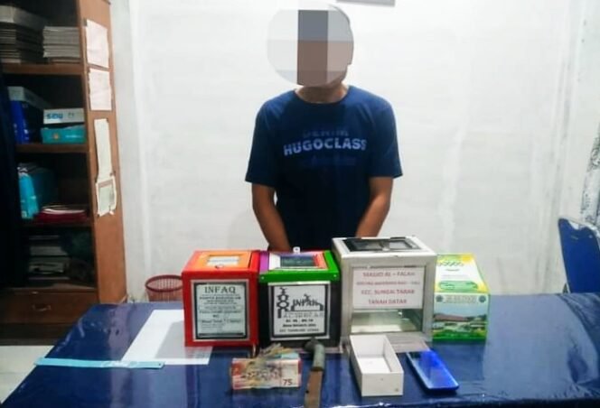 
Maling Empat Kotak Infak, Pria Ini Diringkus Personil Polsek Tambusai Utara