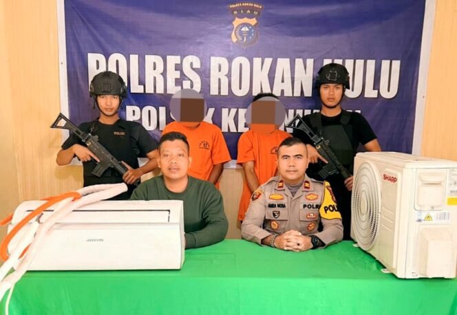 
Personil Polsek Kepenuhan Tangkap Dua Maling AC Pendingin Ruangan