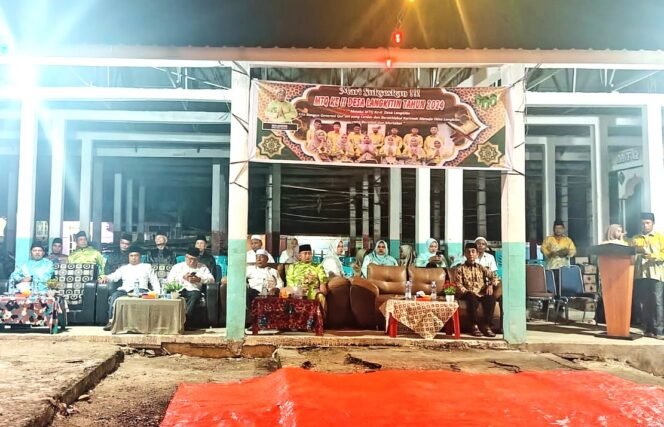 
Pembukaan MTQ ke-II Desa Langkitin 2024: Meriahkan Malam dengan Kebersamaan dan Keagamaan