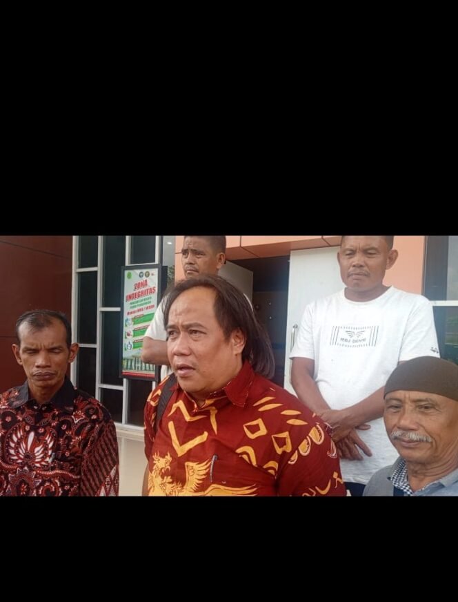 
Pengurus Koperasi Sawit Timur Jaya Kembali Gelar Sidang di PN Pasir Pengadilan