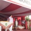FOTO : Bupati Rokan Hulu H. Sukiman Jadi Inspektur Upacara HUT Kemerdekaan RI Ke 79