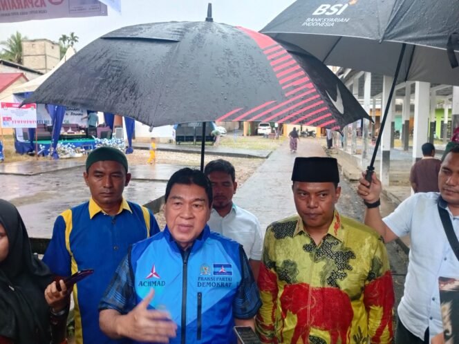 
Kelmi Amri Berkomitmen Kembalikan Kejayaan Masjid Agung Islamic Center Rohul dan Hidupkan Program Sosial