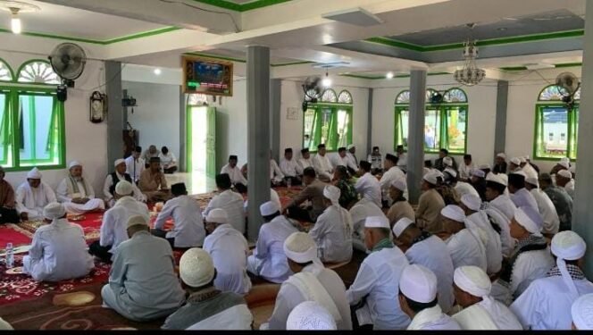 
Bupati Sukiman Hadiri Peringatan ke- 63 Haul Allah Yarham Syekh Ma’sum Tambusai