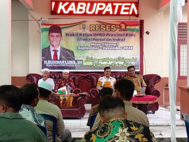 
Reses Budiman Lubis, Ajak Warga Desa Suka Maju Kolaborasi dalam Pembangunan