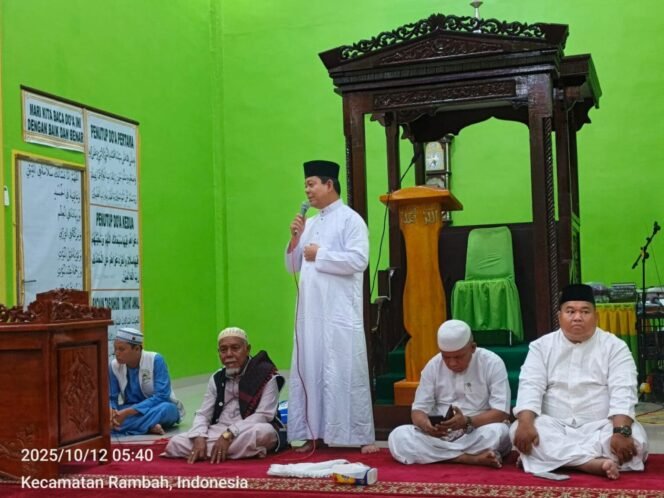 
Hadiri GSSB Rambah Tengah Hilir, Wabup Rohul : Gerakan Shalat Subuh Berjamaah Sebagai Syiar Islam